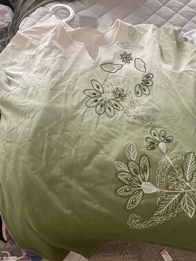 Bundle Embroidered Green Ombre Tunic Top